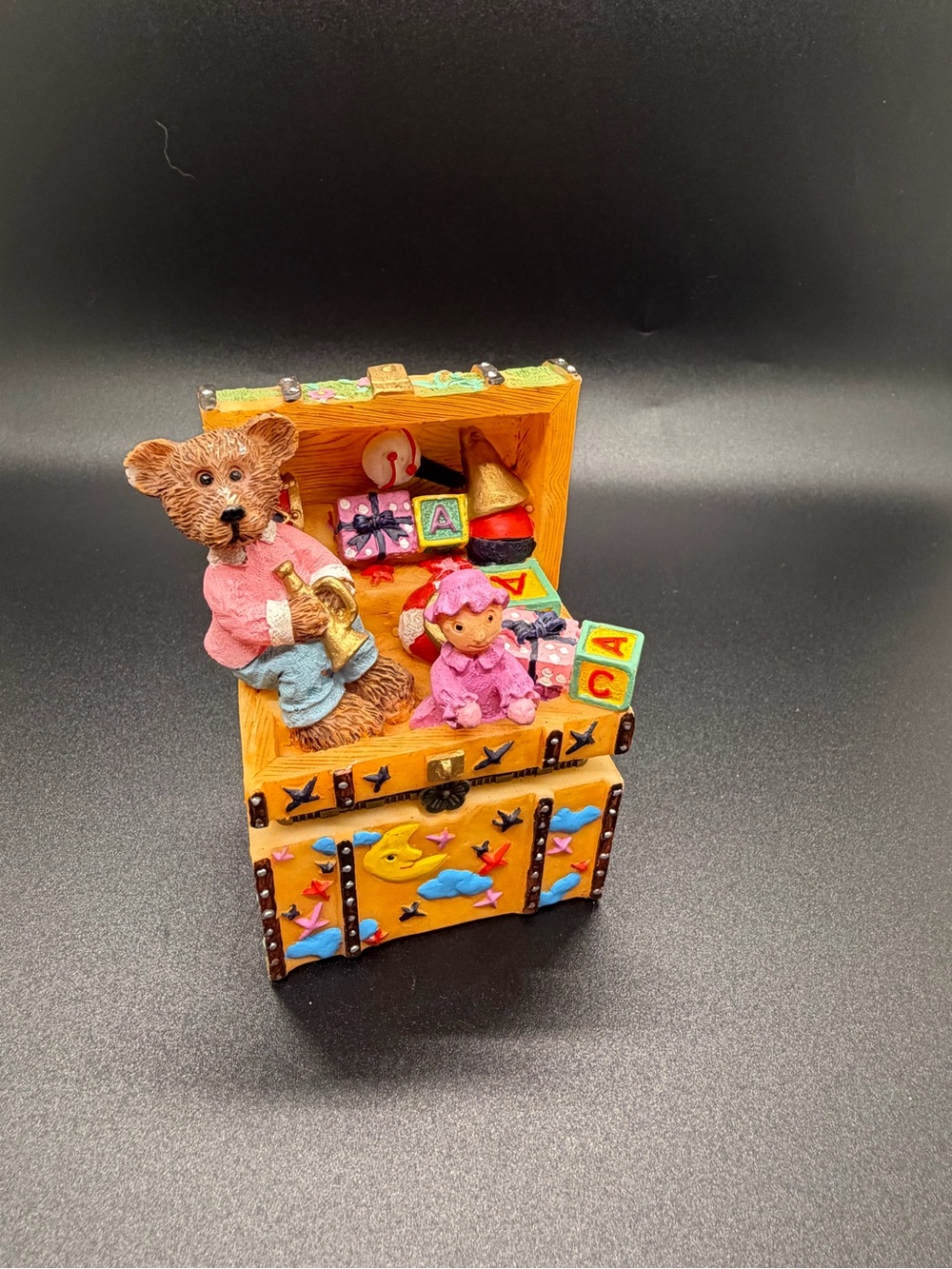 Rare Vintage Teddy Bear And Toy Box Trinket Box With Present Trinket